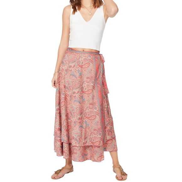 Ipinema Dresses & Skirts - NWT! Pink Paisley Wrap Skirt